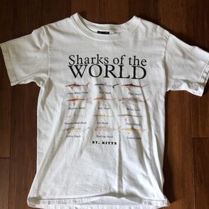 Vintage Sharks Of The World Tee Shirt 90's Small